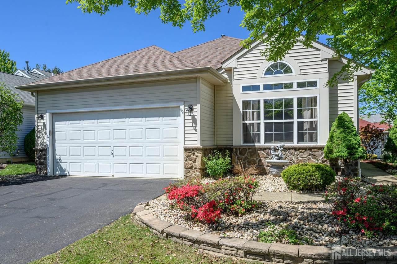 70 Vineyard Court - Photo 1