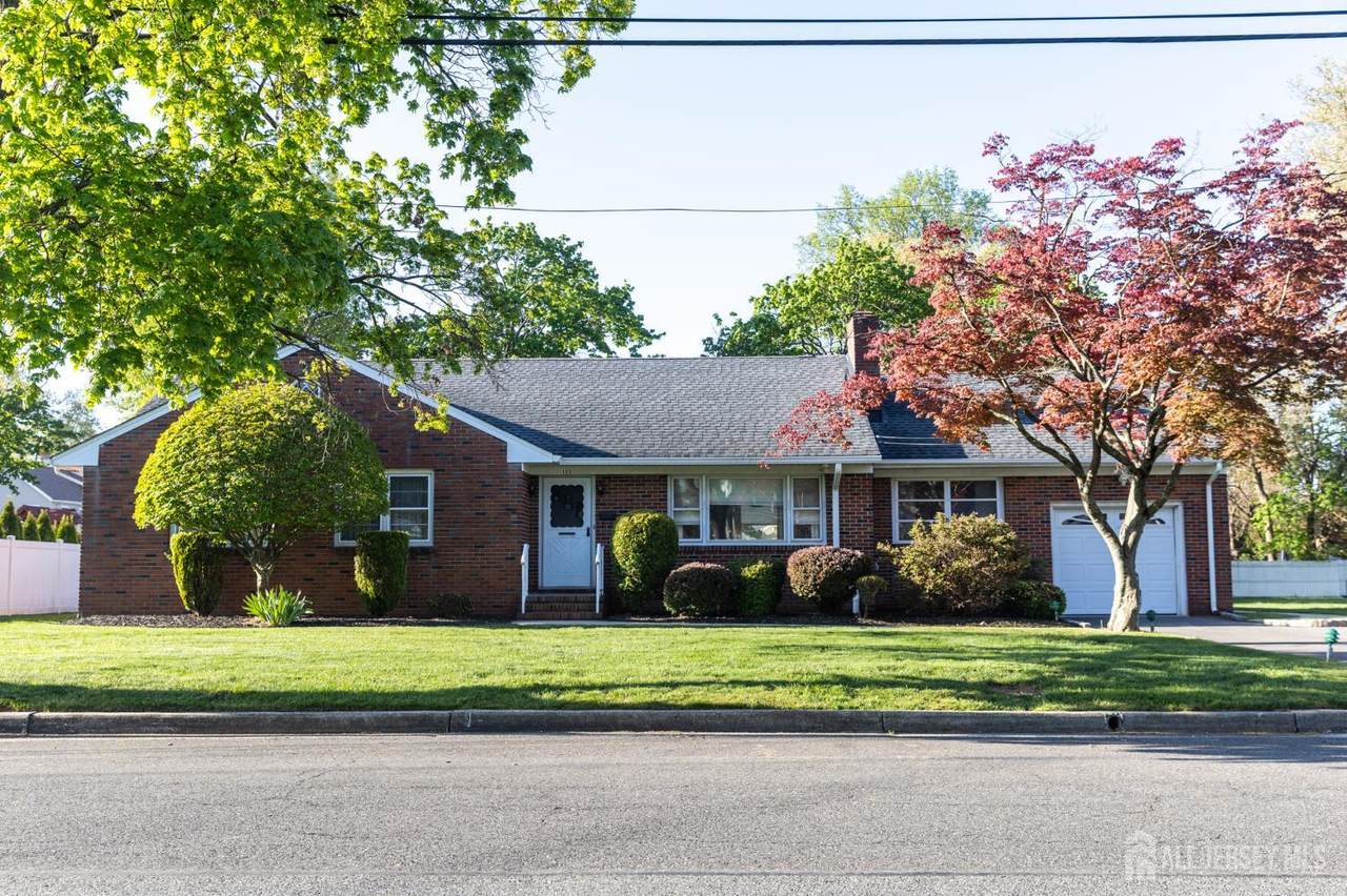 128 Clifford Street - Photo 1