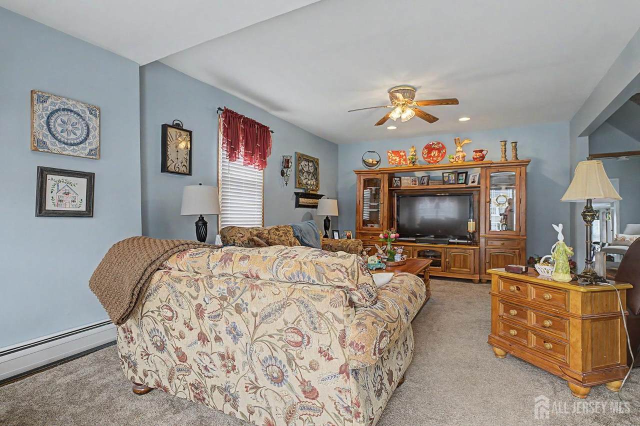 https://bt-photos.global.ssl.fastly.net/middlesexnj/1280_boomver_1_2614916R-2.jpg