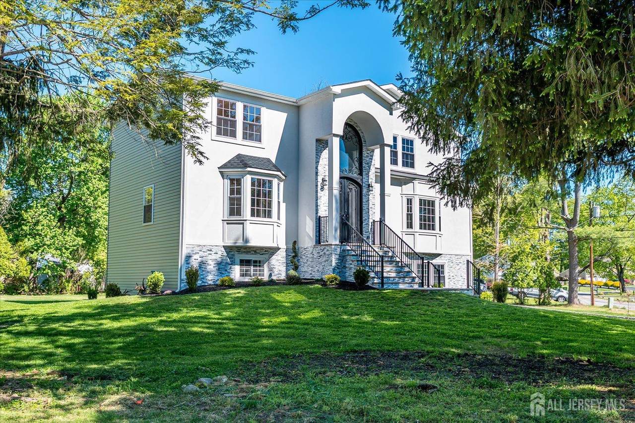 22 Mary Ellen Drive - Photo 1