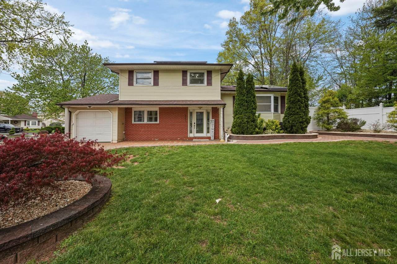 1351 Suwanee Drive - Photo 1
