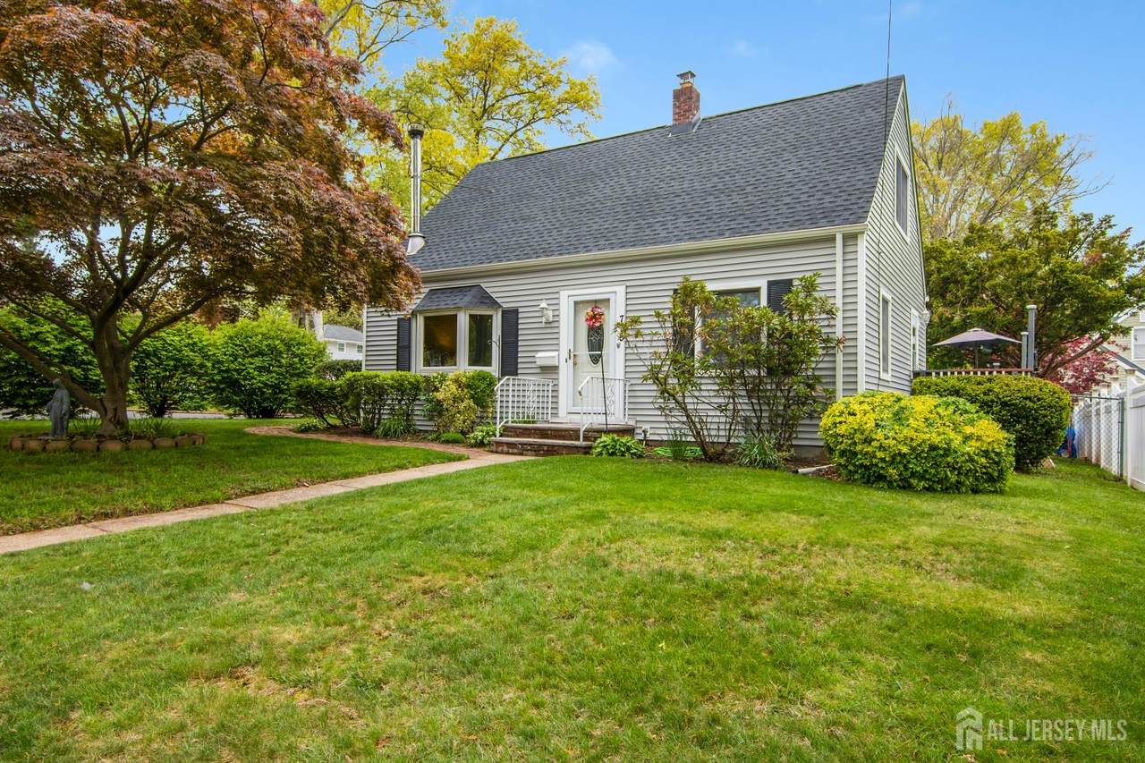 775 Inman Avenue - Photo 1