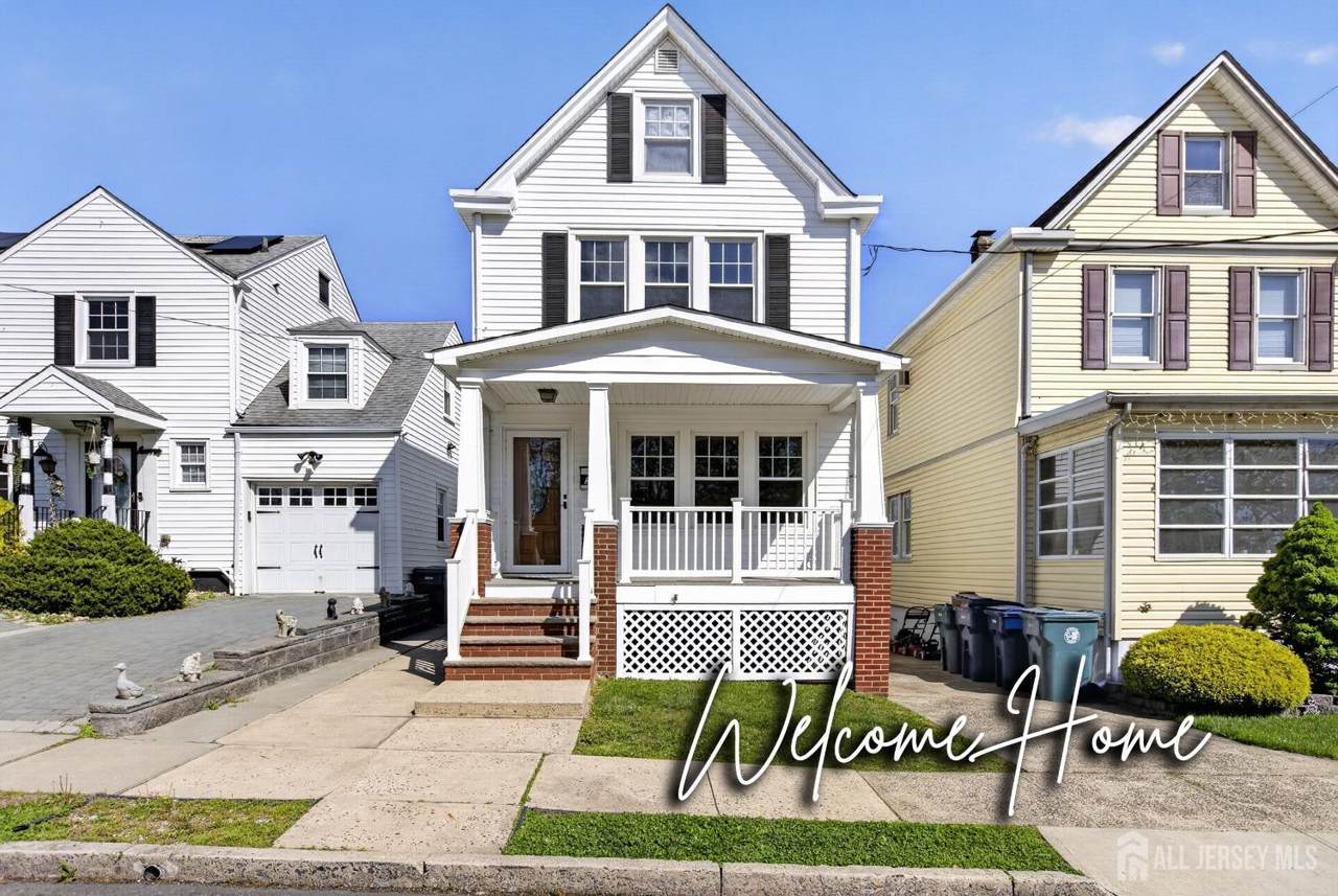 574 Hazel Avenue - Photo 1