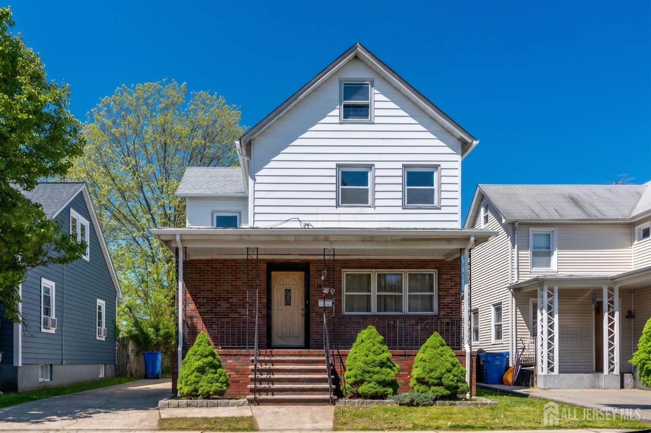 10 Lincoln Street - Photo 1
