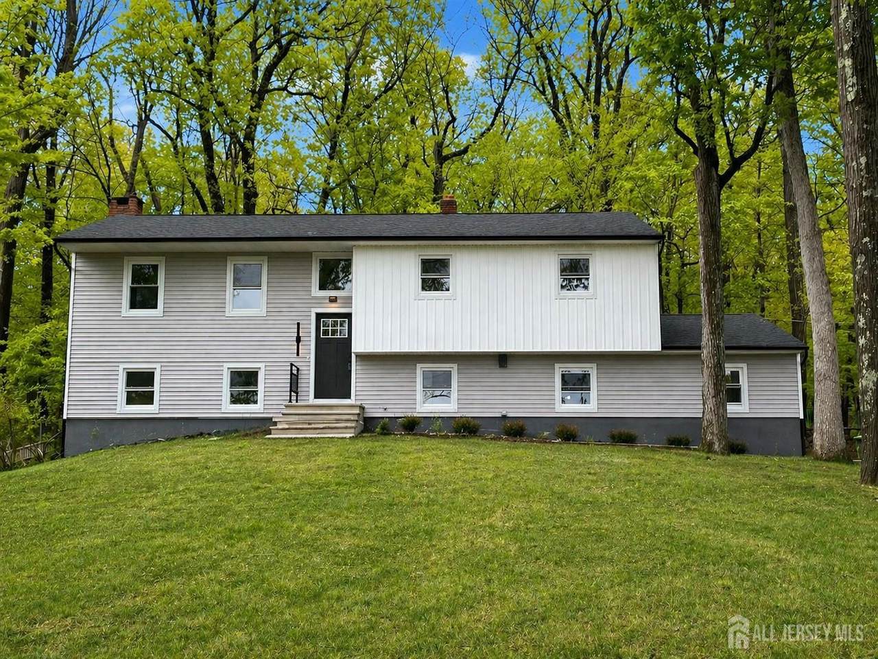 962 Brown Road - Photo 1