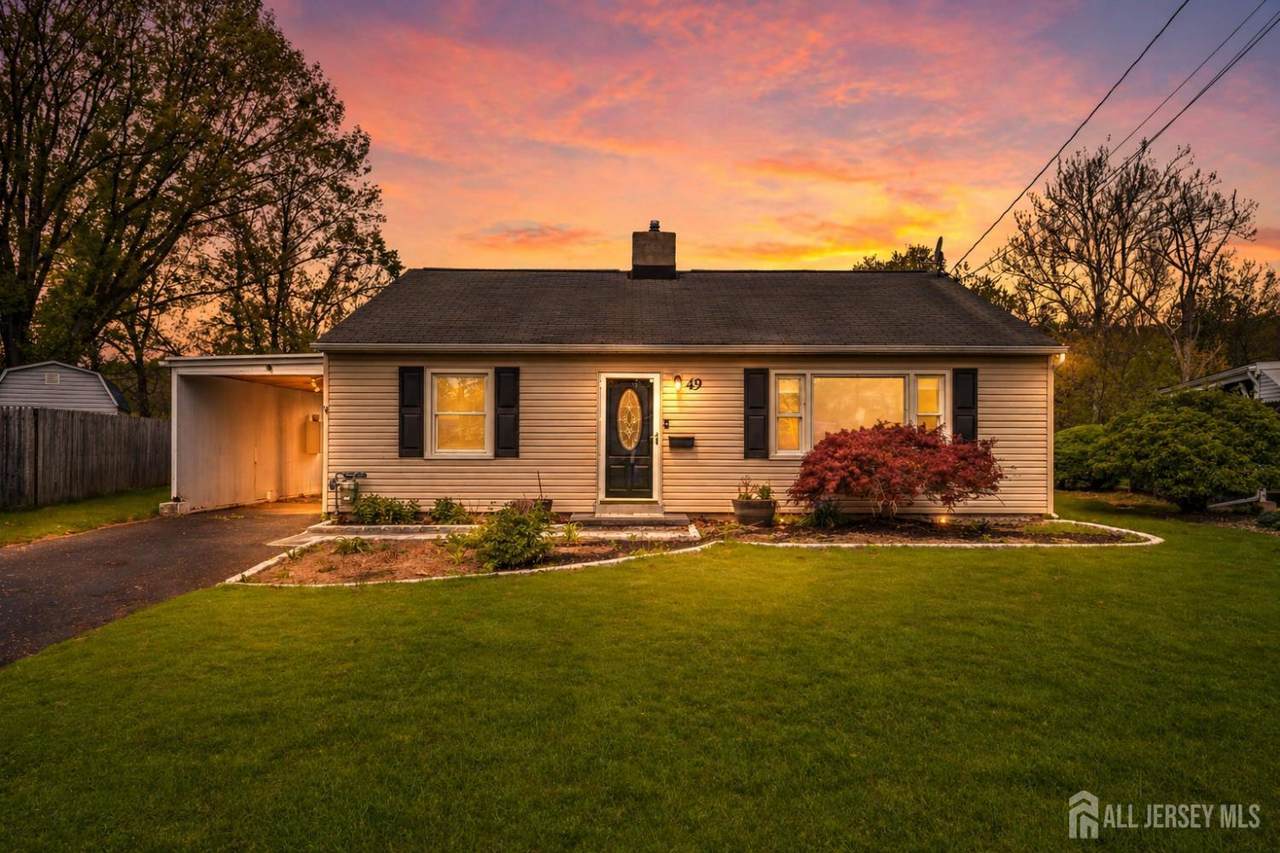 49 Louis Avenue - Photo 1