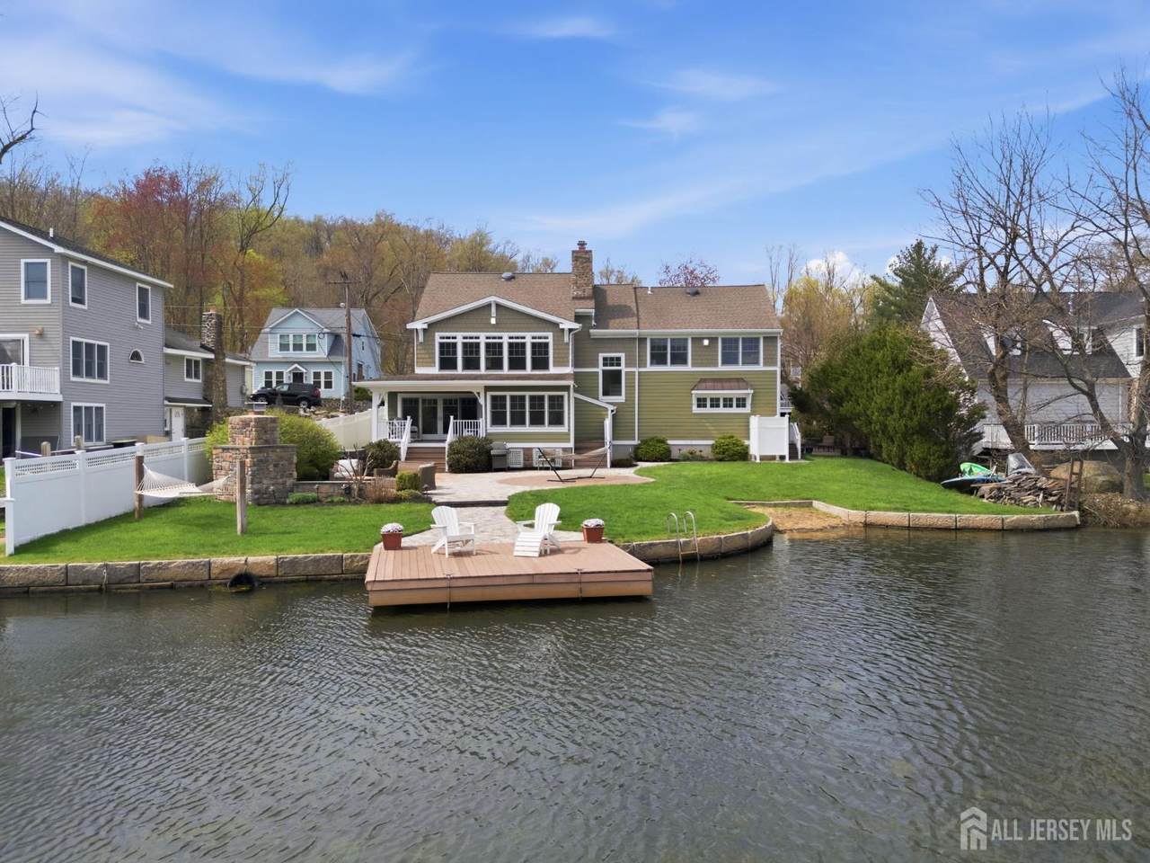 84 Shore Road - Photo 1
