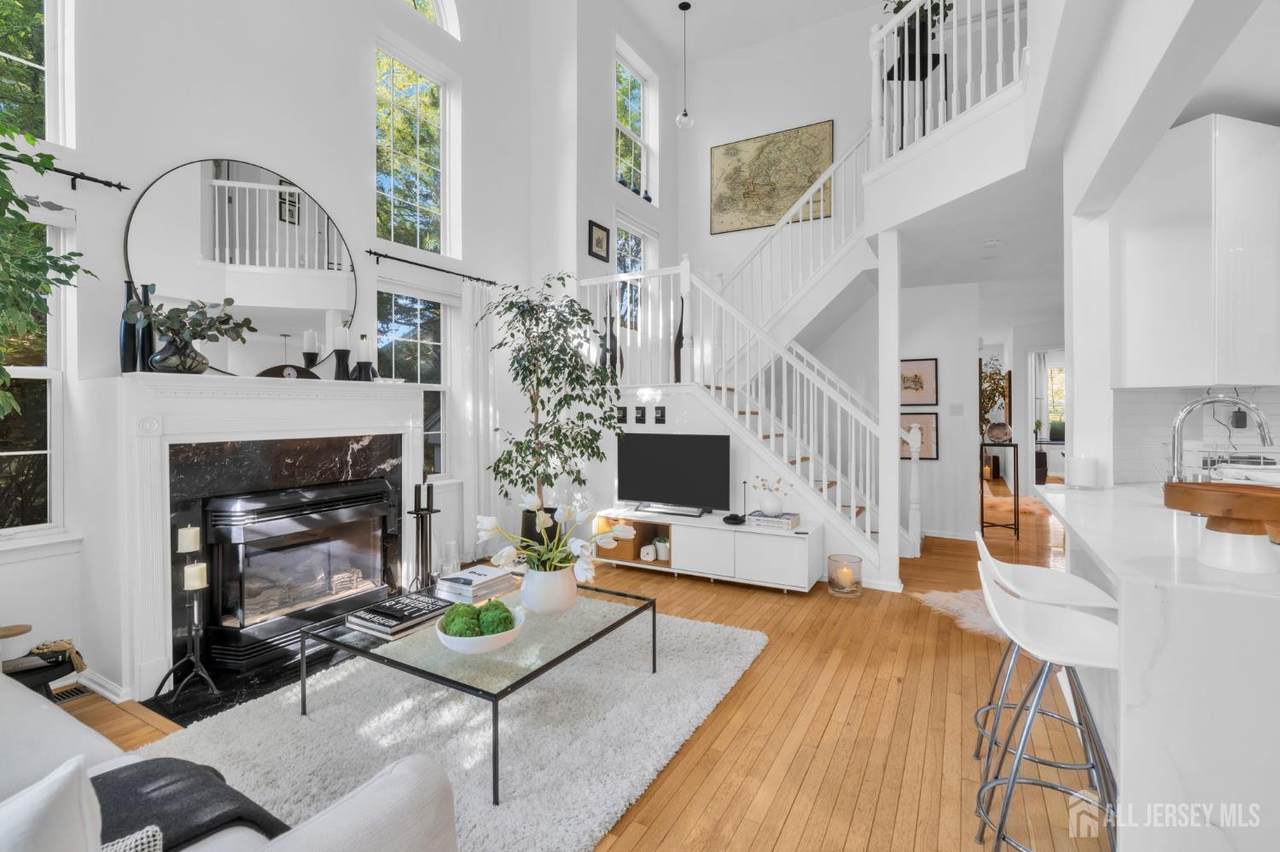 6 Clark Court - Photo 1