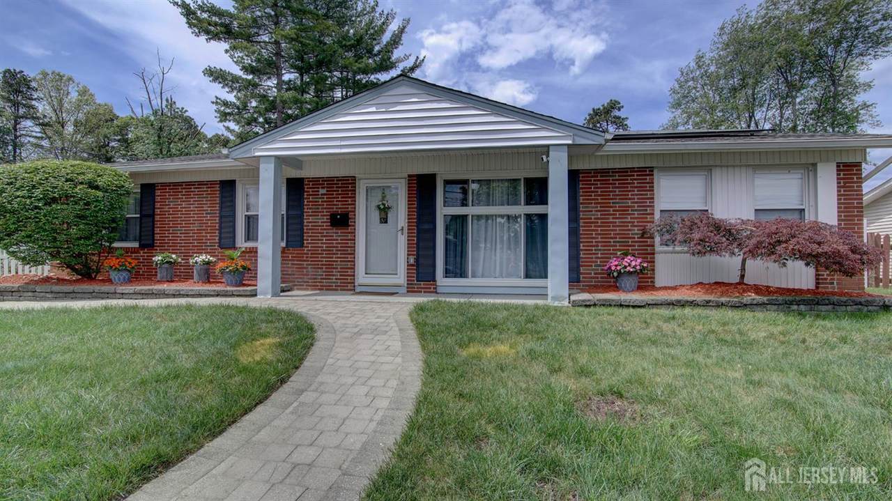 107 Monmouth Road - Photo 1