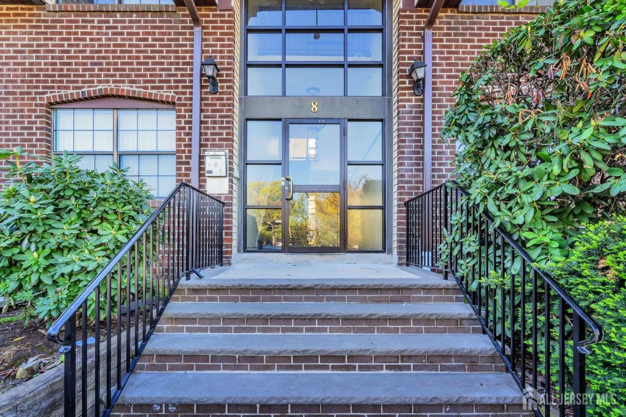 812 Green Hollow Drive - Photo 1