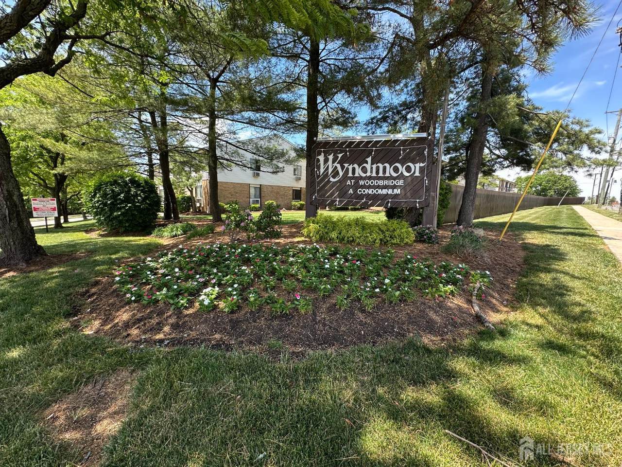 509 Cricket Lane - Photo 1