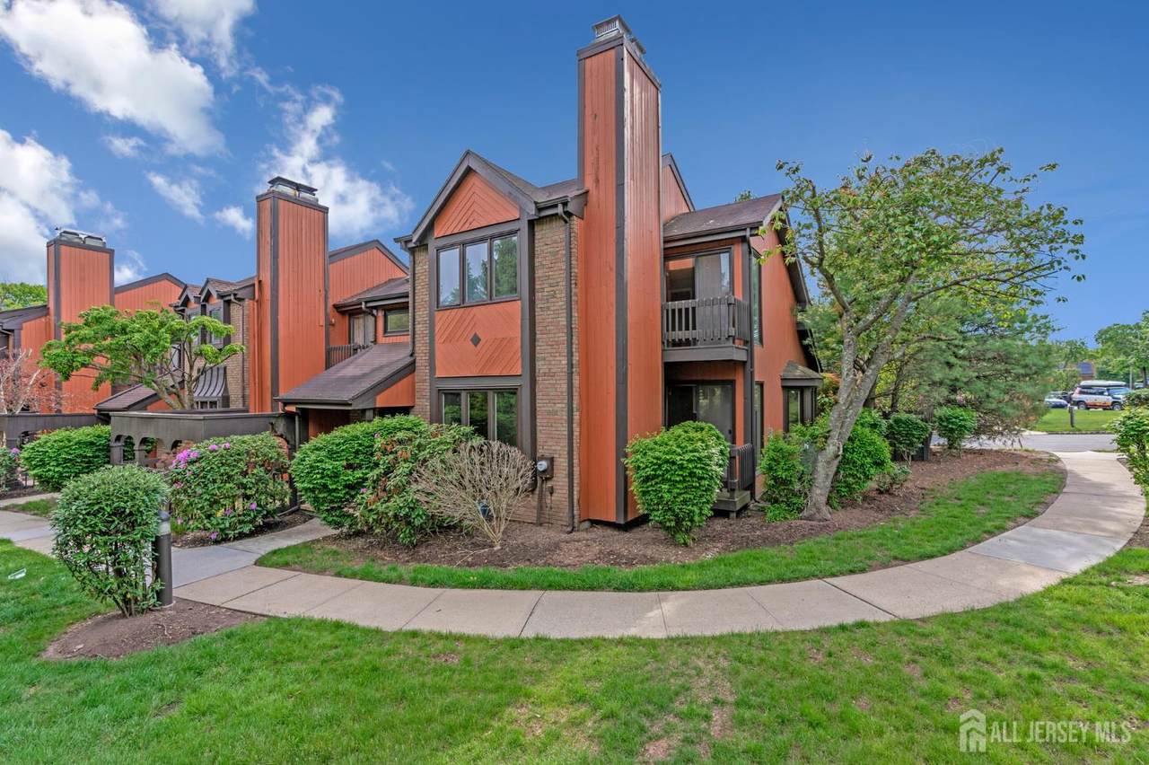 156 Riverbend Drive - Photo 1