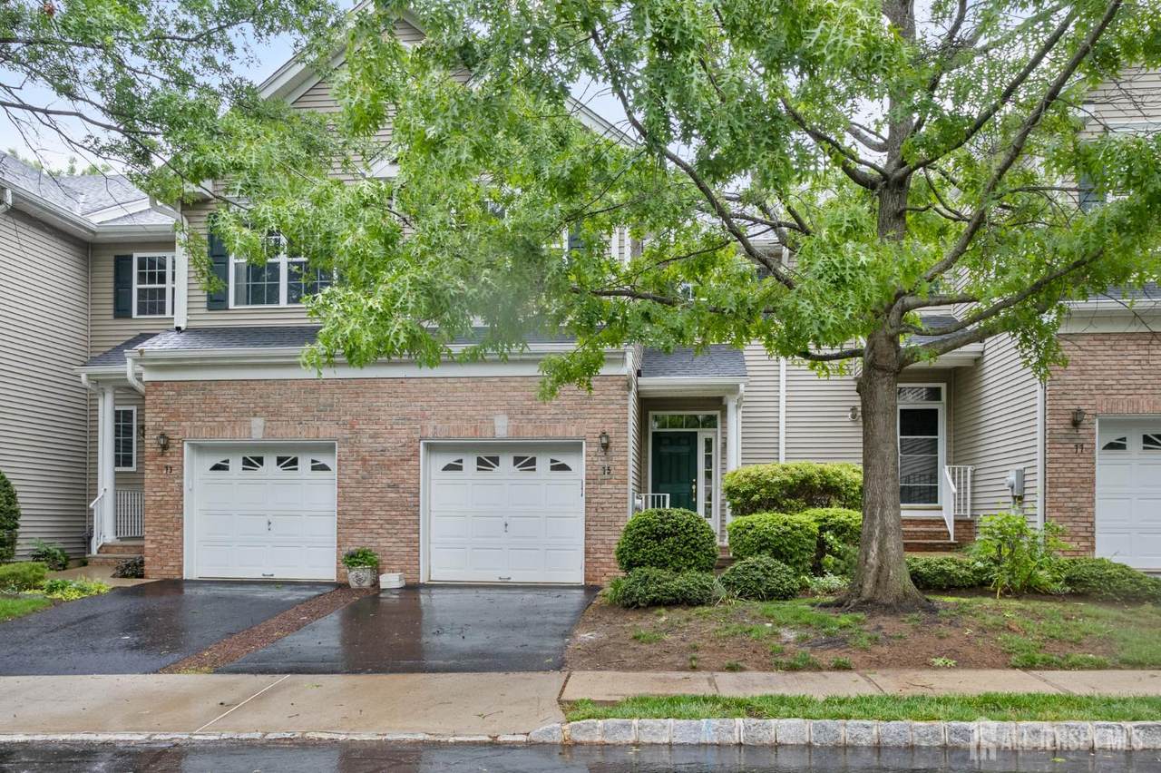 75 Truman Avenue - Photo 1