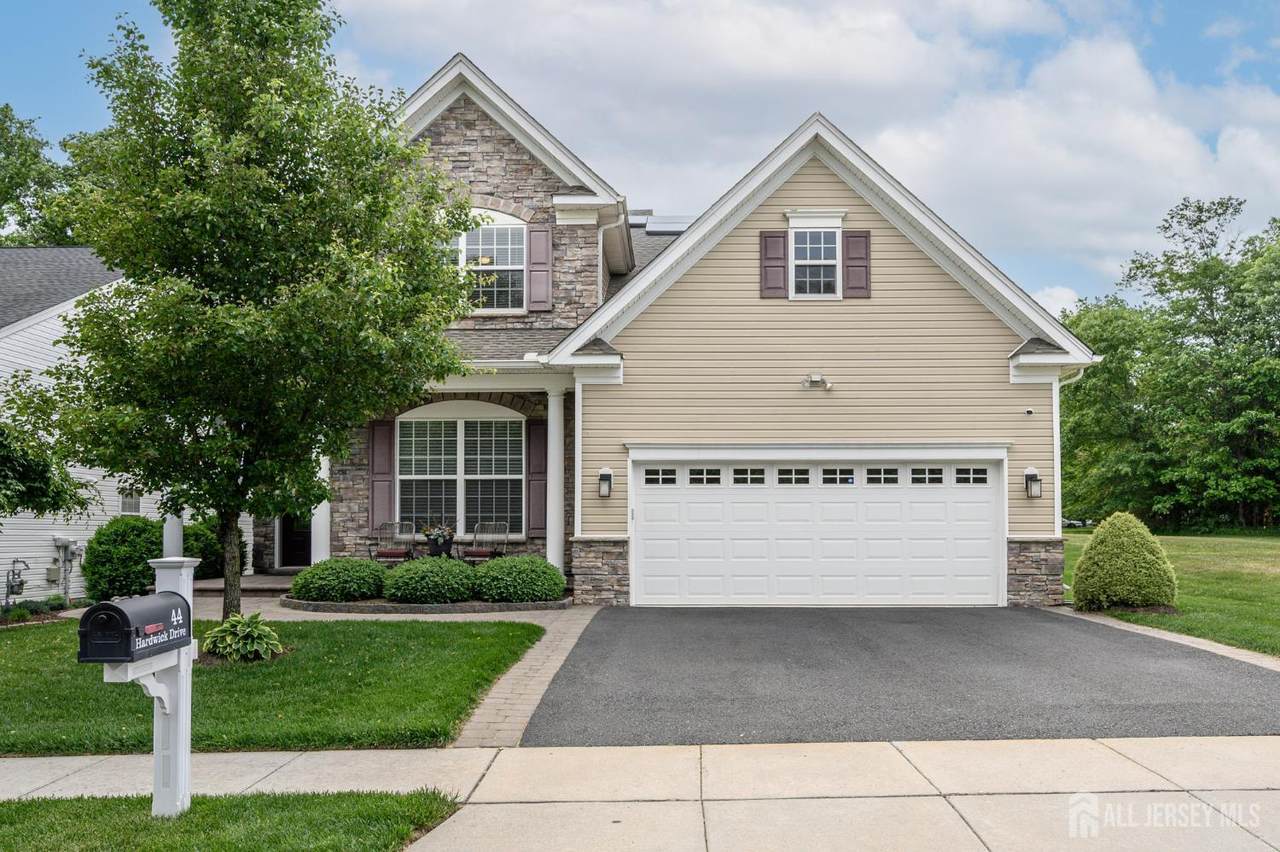 44 Hardwick Drive - Photo 1