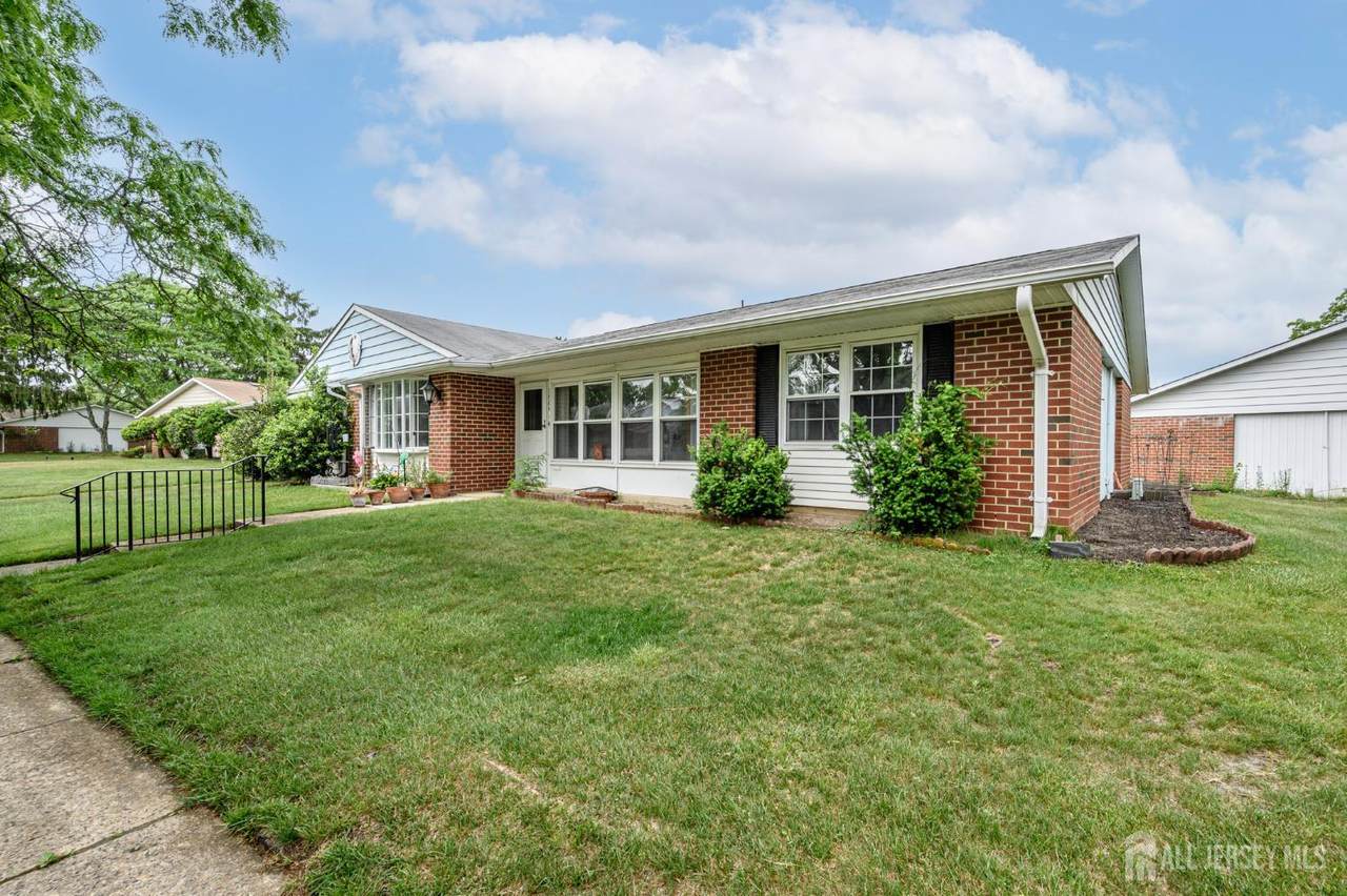 1270-B Argyll Circle - Photo 1