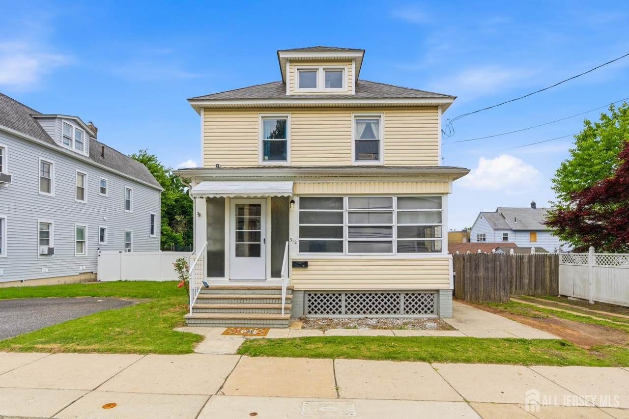 312 George Street - Photo 1