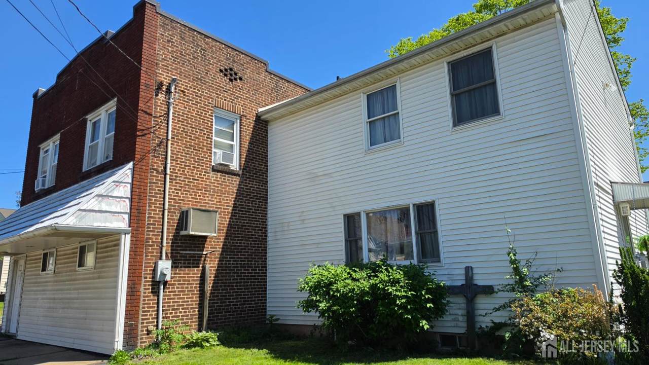 1115 Camplain Road - Photo 1