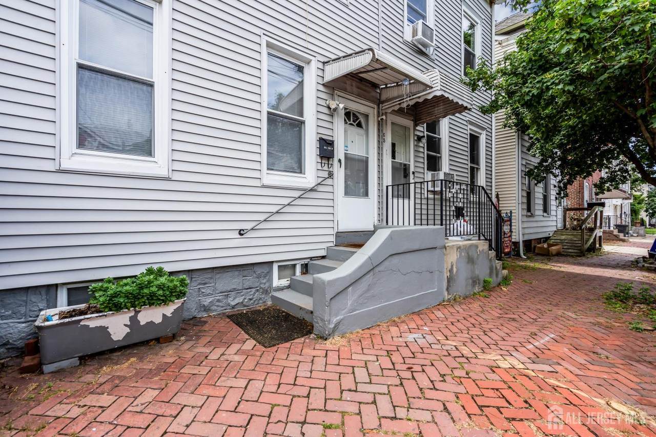 661 2nd Street - Photo 1
