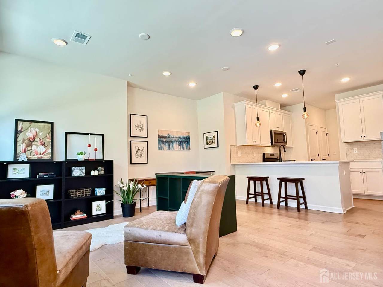 614 Sadie Circle - Photo 1