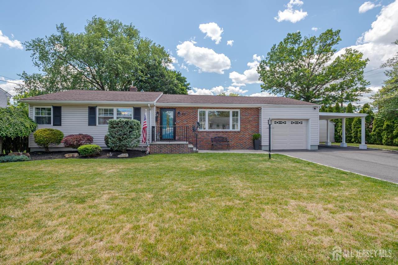 108 Howard Avenue - Photo 1