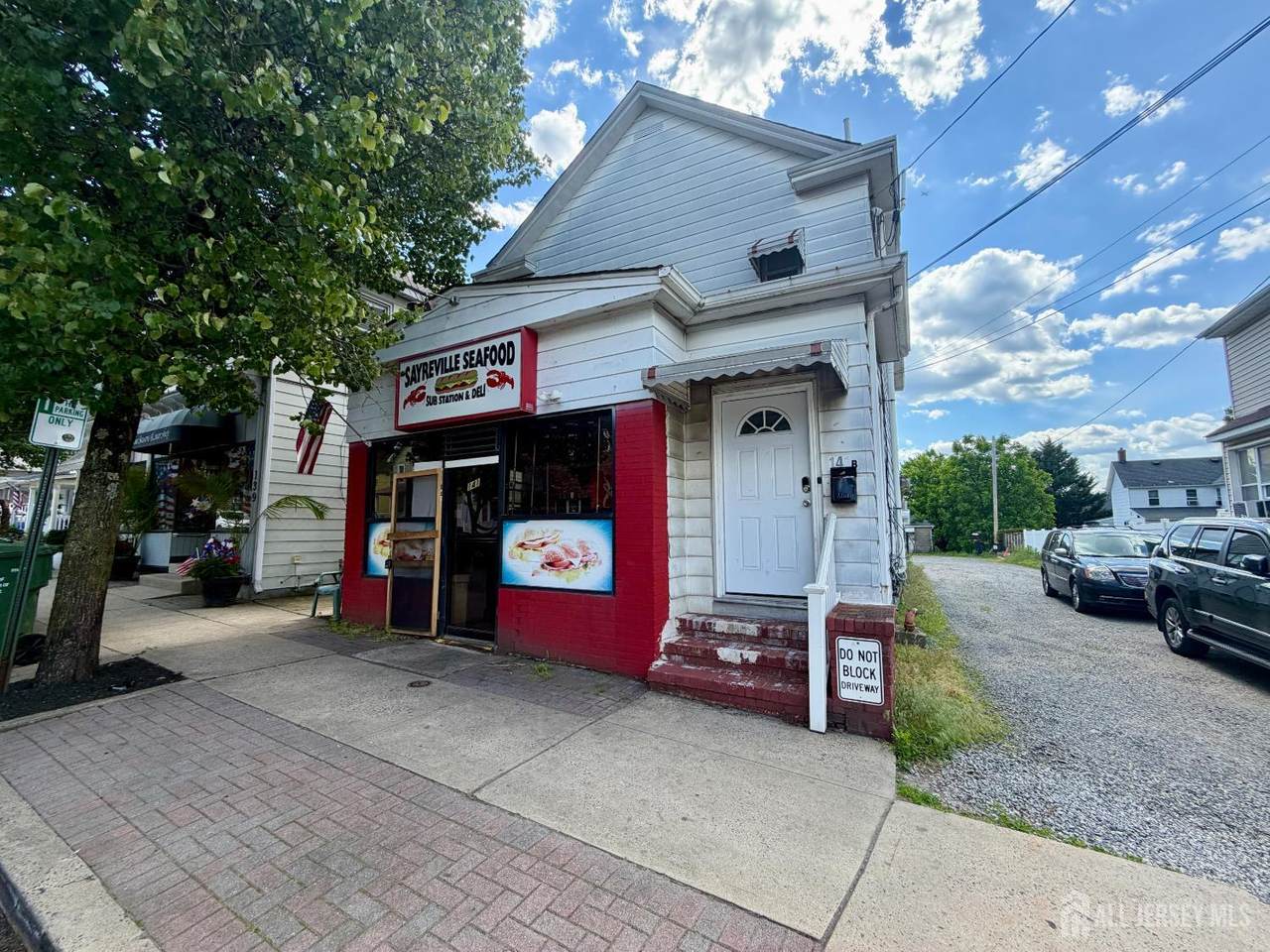 141 Main Street - Photo 1
