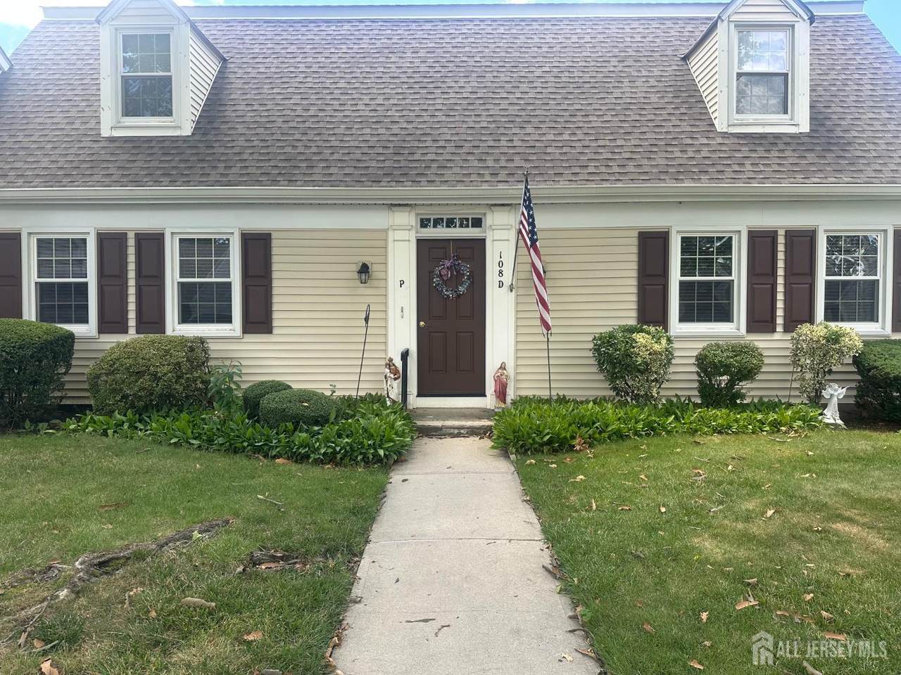 108-P Hanover Lane - Photo 1