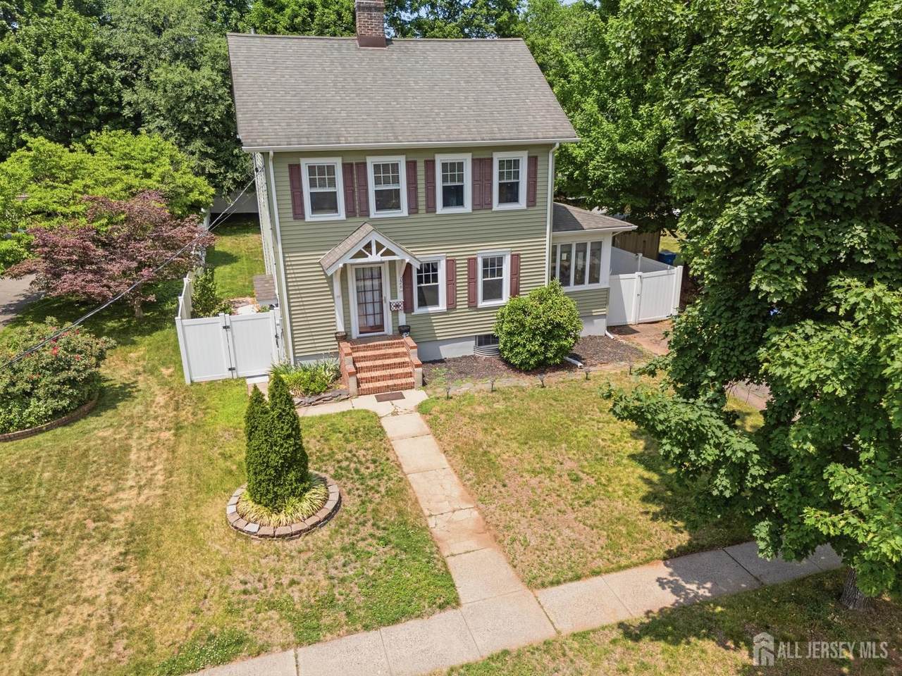226 1st Street - Photo 1