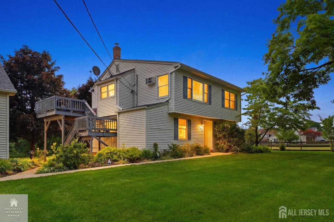 490 Randolphville Road - Photo 1