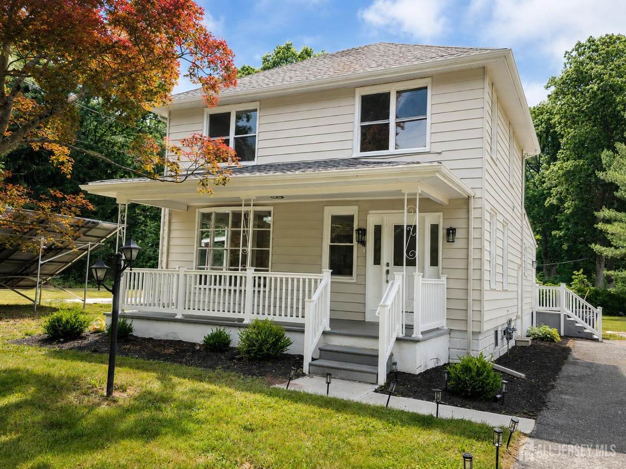 322 Madison Avenue - Photo 1