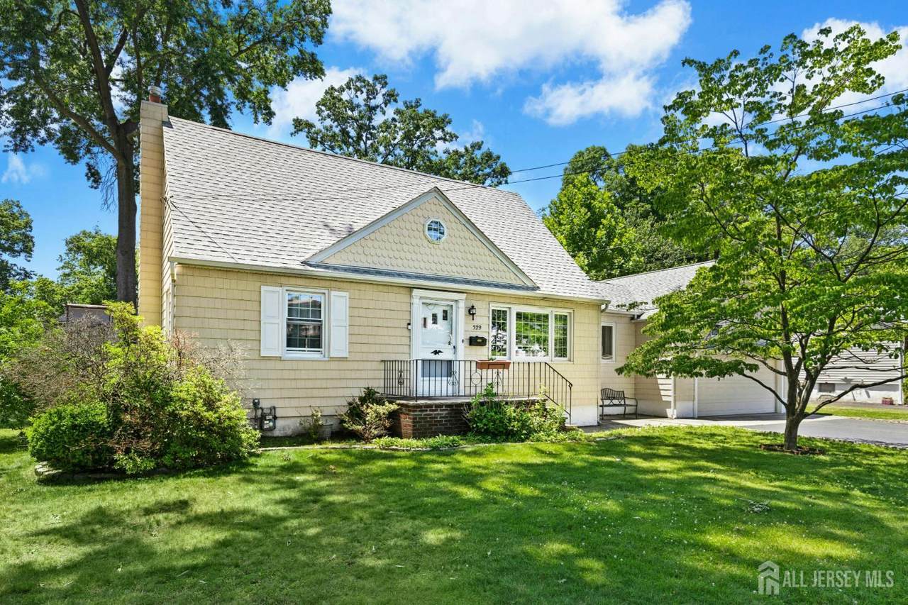329 Maplewood Avenue - Photo 1