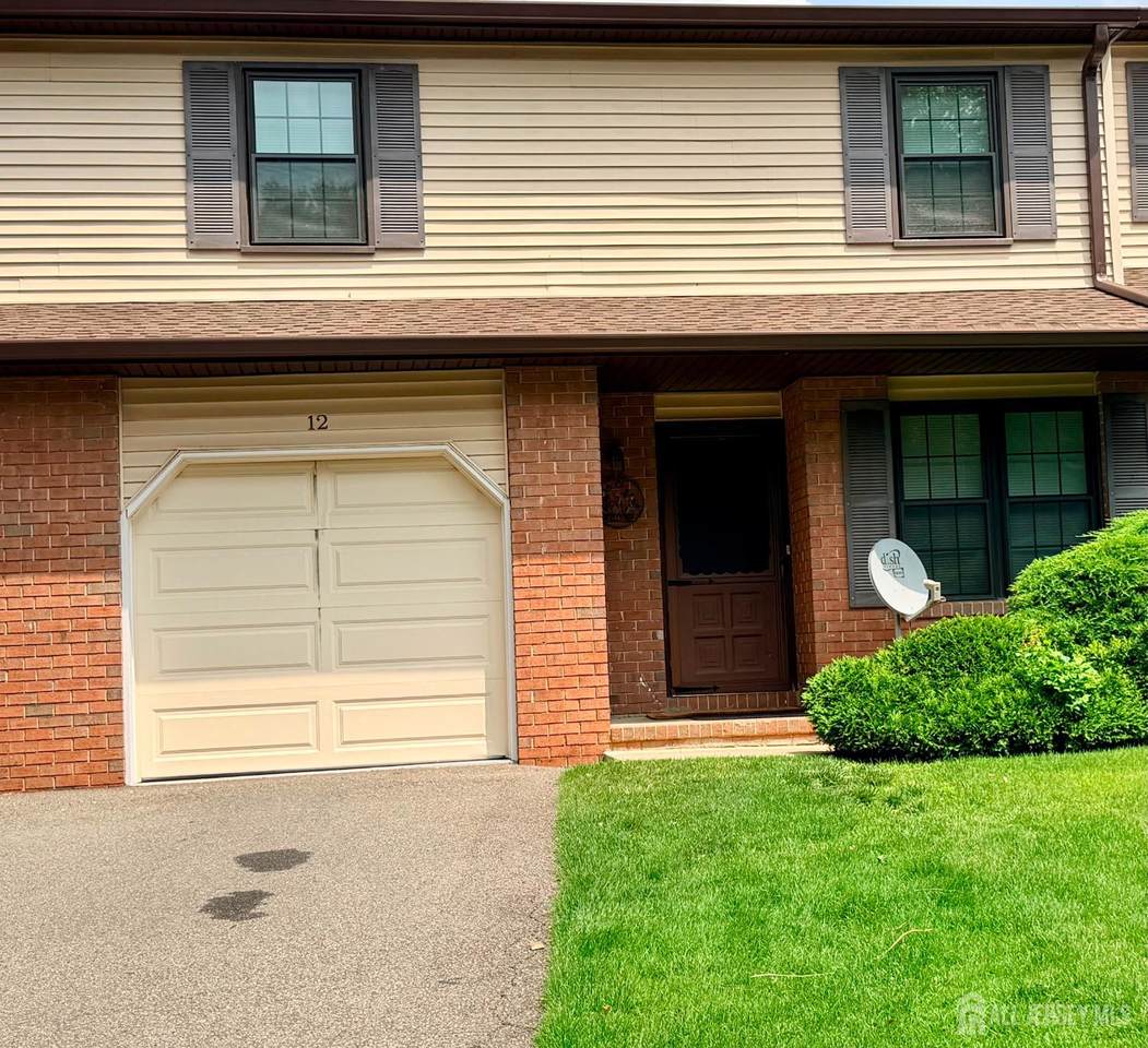 12 Dogwood Drive - Photo 1