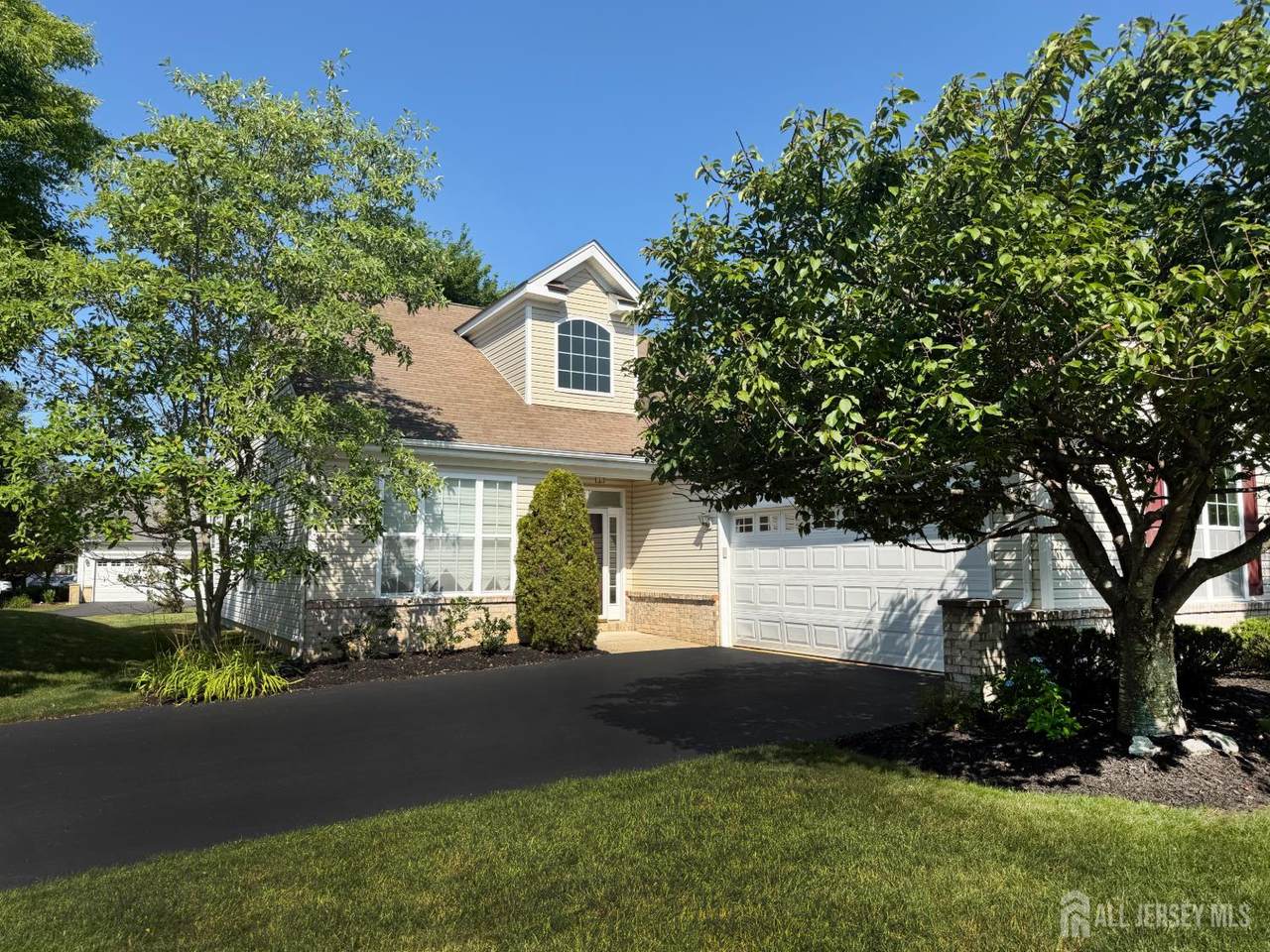 417 Melrose Way - Photo 1