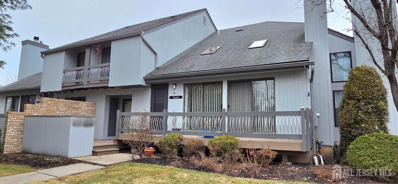 44 Azalea Court - Photo 1