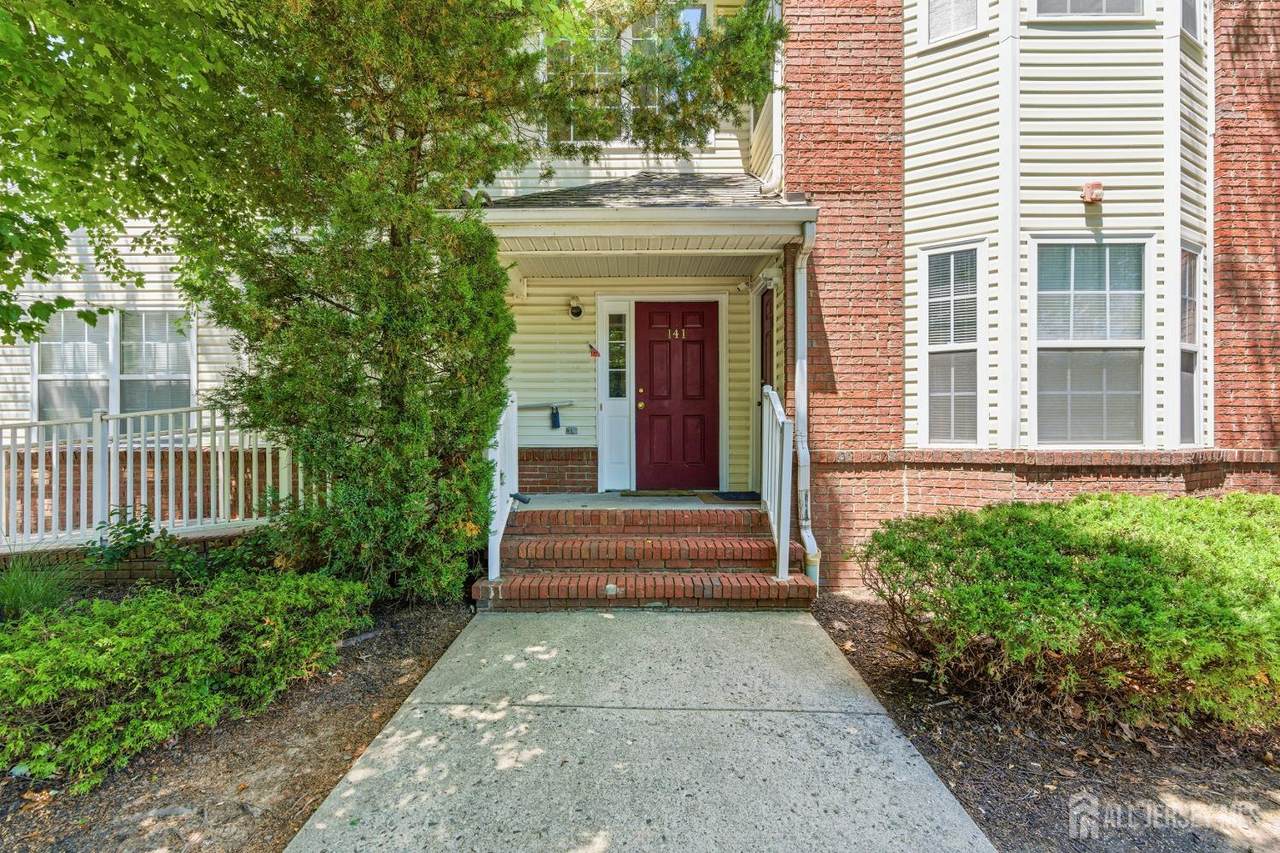 141 Forest Drive - Photo 1