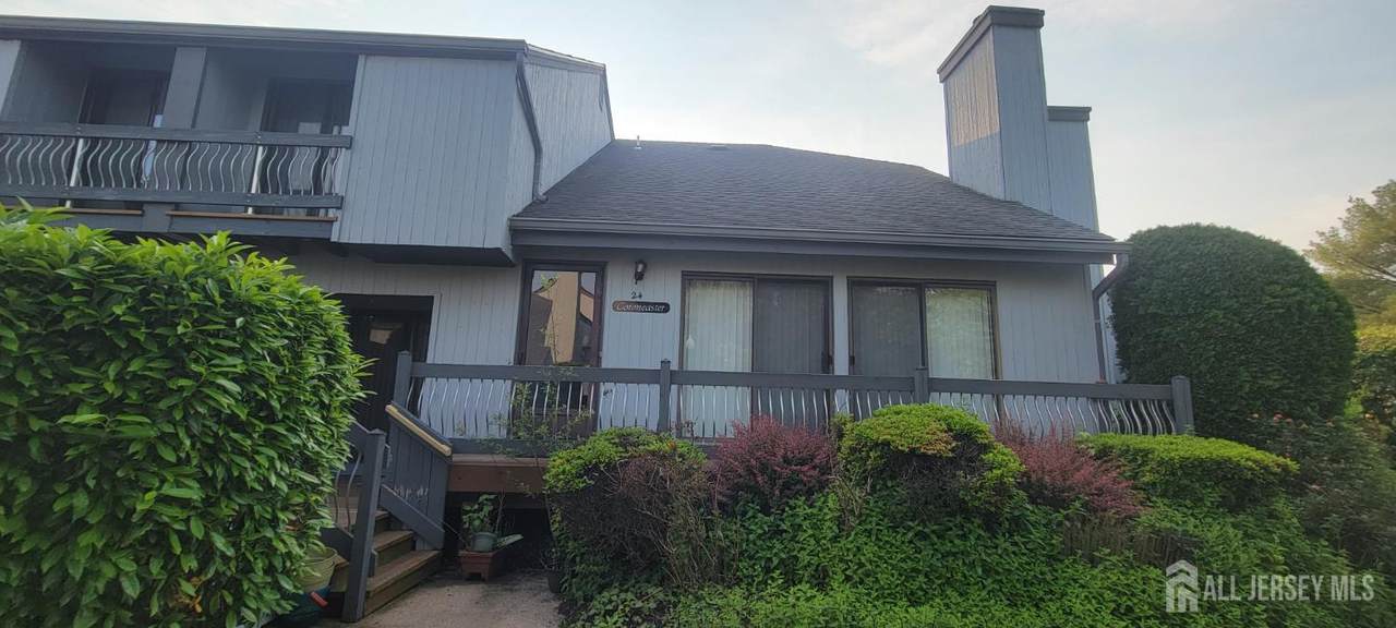 24 Cotoneaster Court - Photo 1