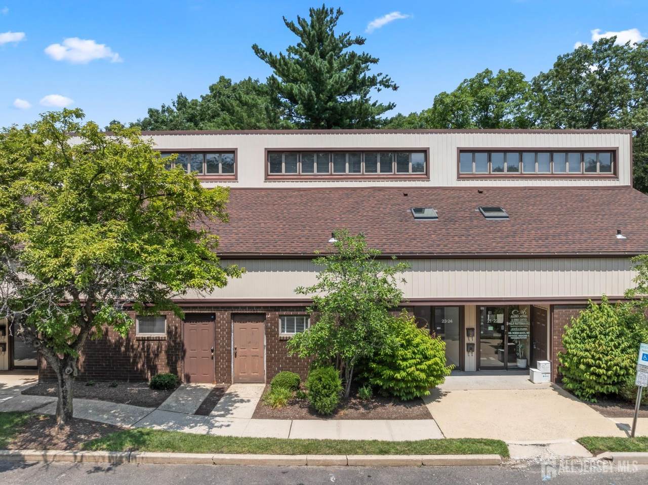 23-24 Brunswick Woods Drive - Photo 1