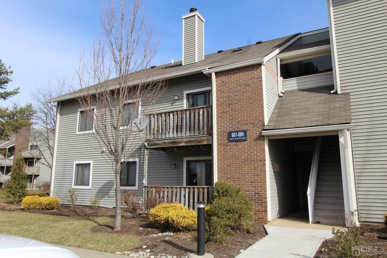 604 Ravens Crest Drive - Photo 1