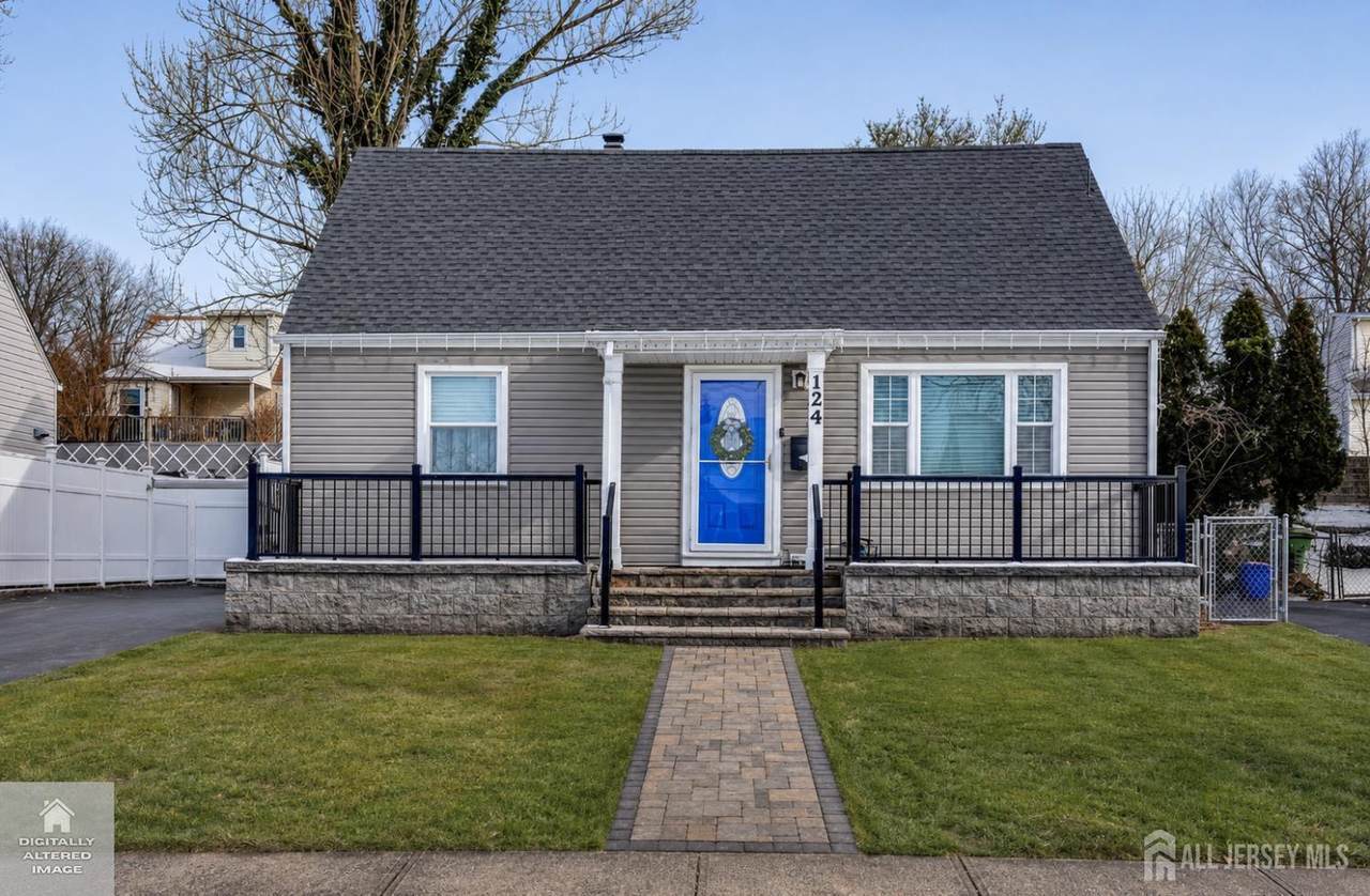 124 Coolidge Avenue - Photo 1
