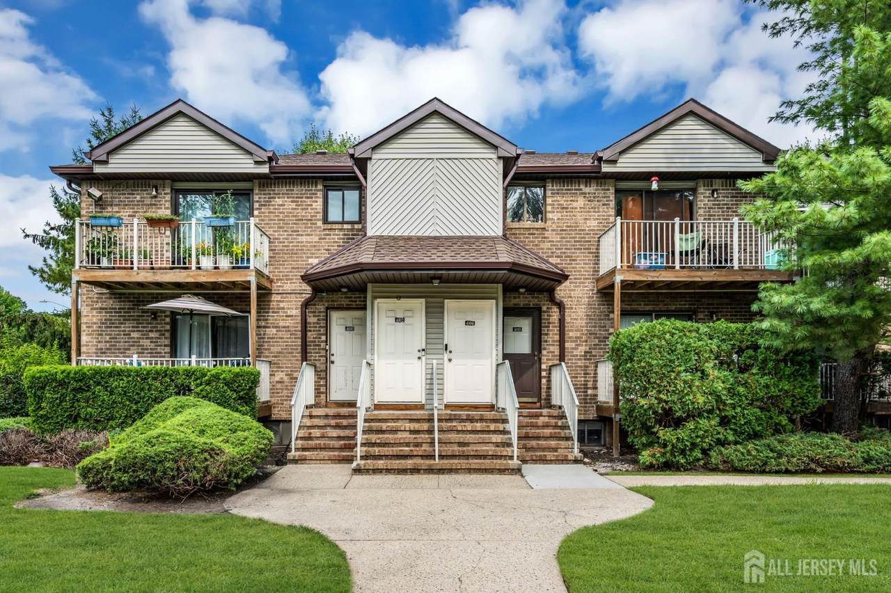 4103 Birchwood Court - Photo 1