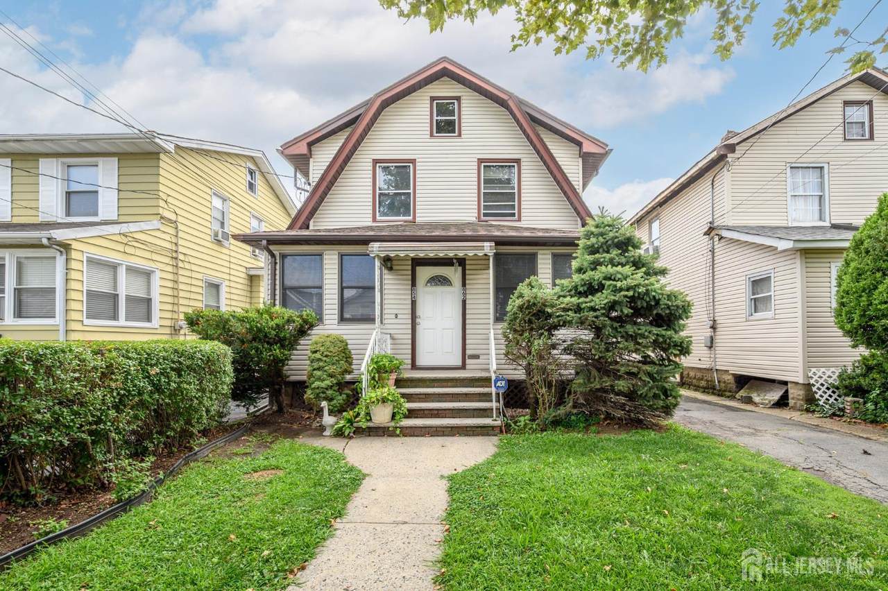 862 Gibbons Court - Photo 1