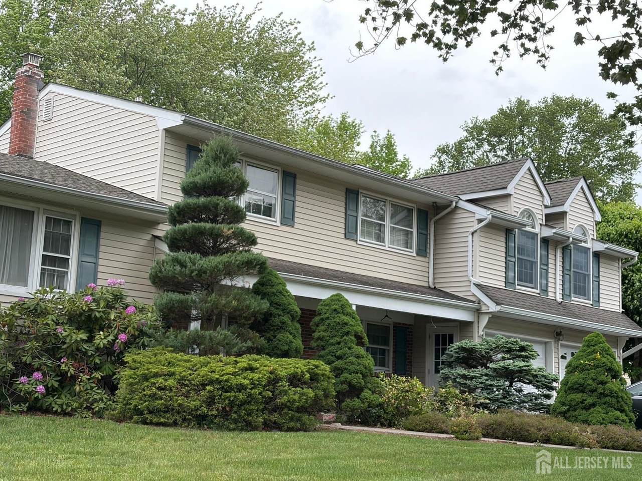19 Annette Drive - Photo 1