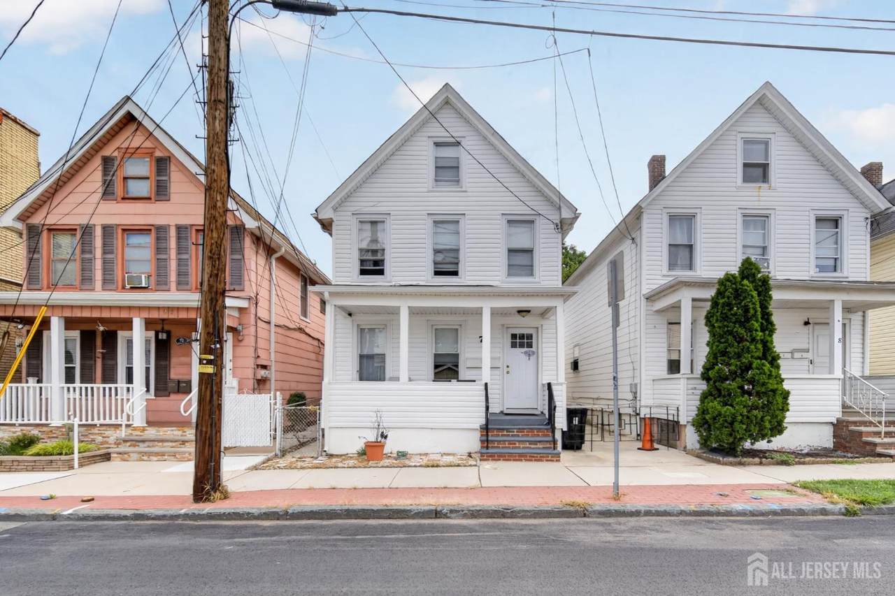 70 Pershing Avenue - Photo 1