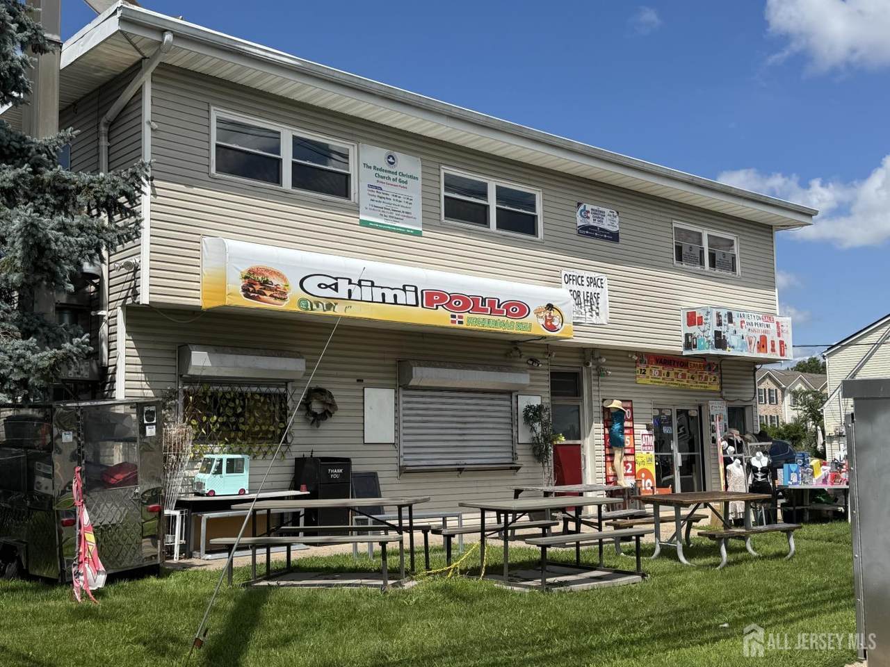 715 Somerset Street - Photo 1