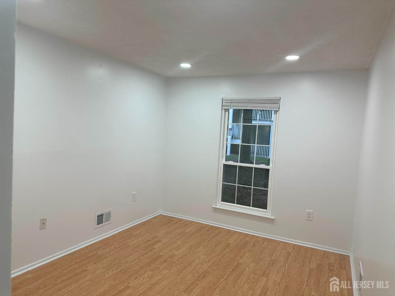 https://bt-photos.global.ssl.fastly.net/middlesexnj/1280_boomver_1_2703383R-2.jpg