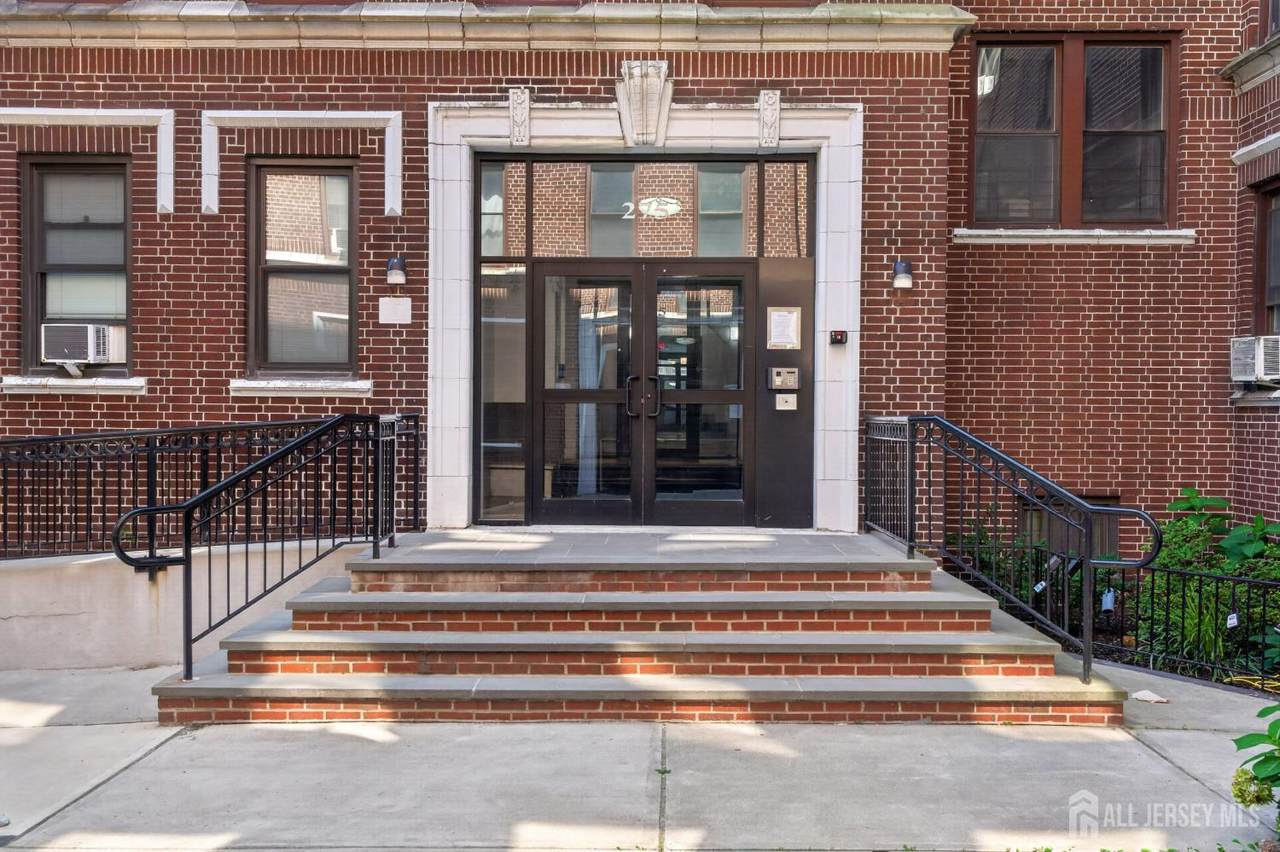 275 Harrison Avenue - Photo 1