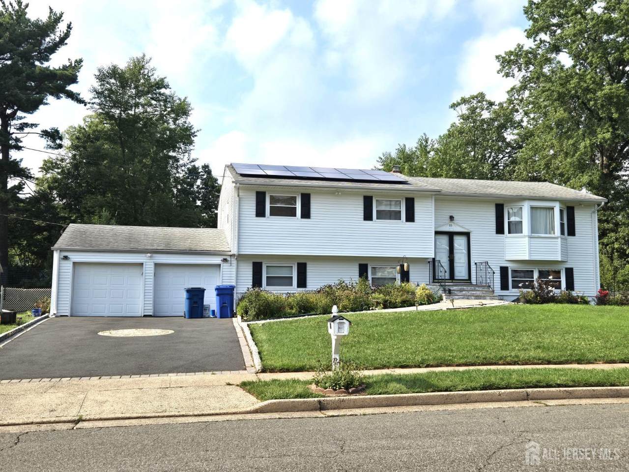 86 Mitchell Avenue - Photo 1