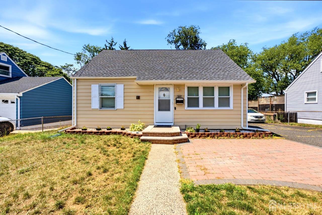 2697 Woodbridge Avenue - Photo 1