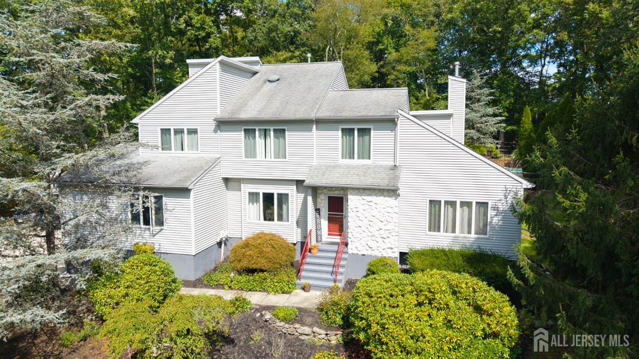 314 Sweetmans Lane - Photo 1