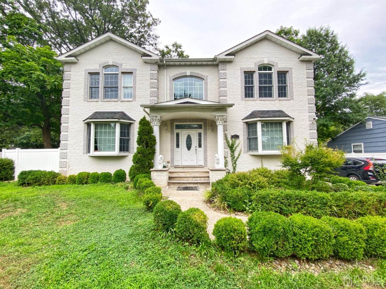 110 Magnolia Road - Photo 1