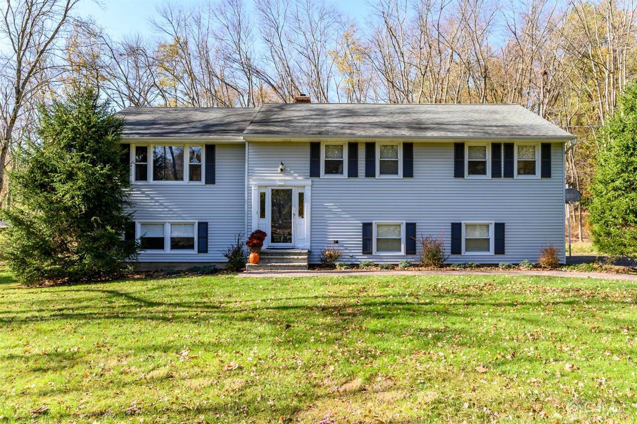 56 Valleyview Road - Photo 1